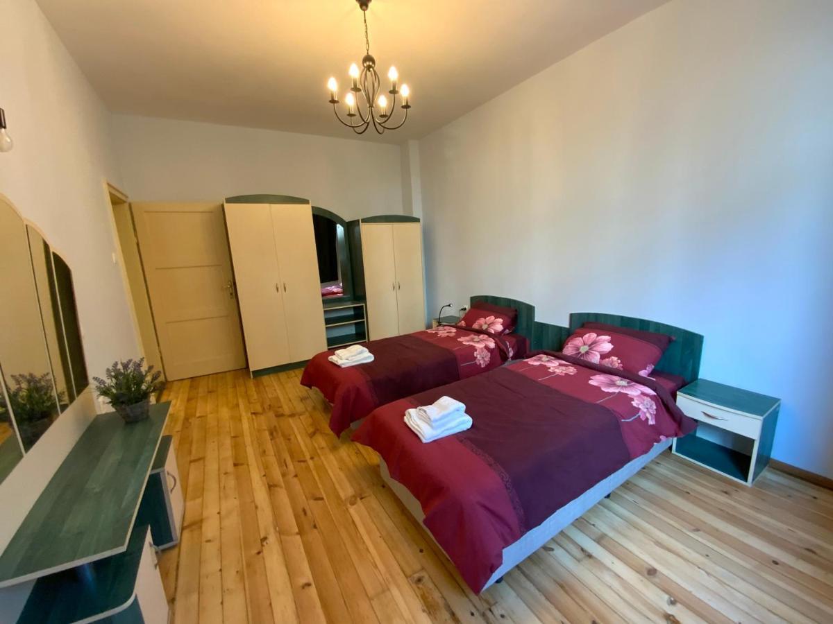 דירות 113 In Sofia With 2Br And 2 Full Bath מראה חיצוני תמונה